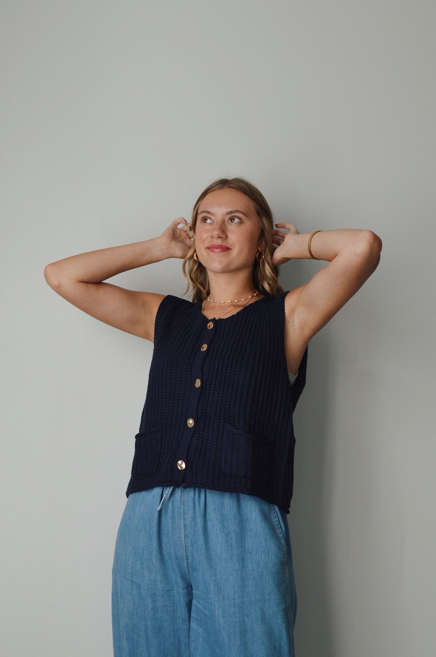 DEEP SEA BLUE KNIT VEST