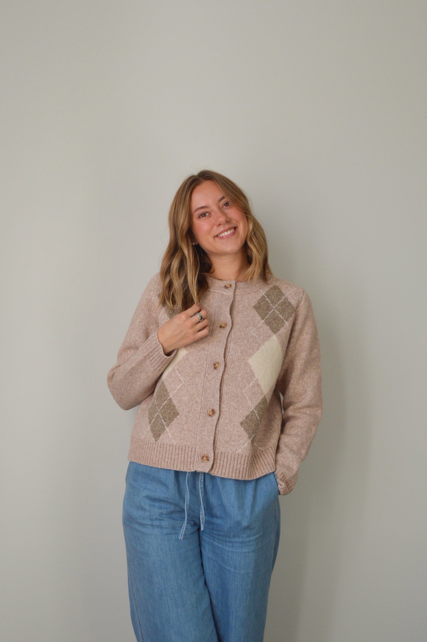 PREPPY ARGYLE CARDIGAN