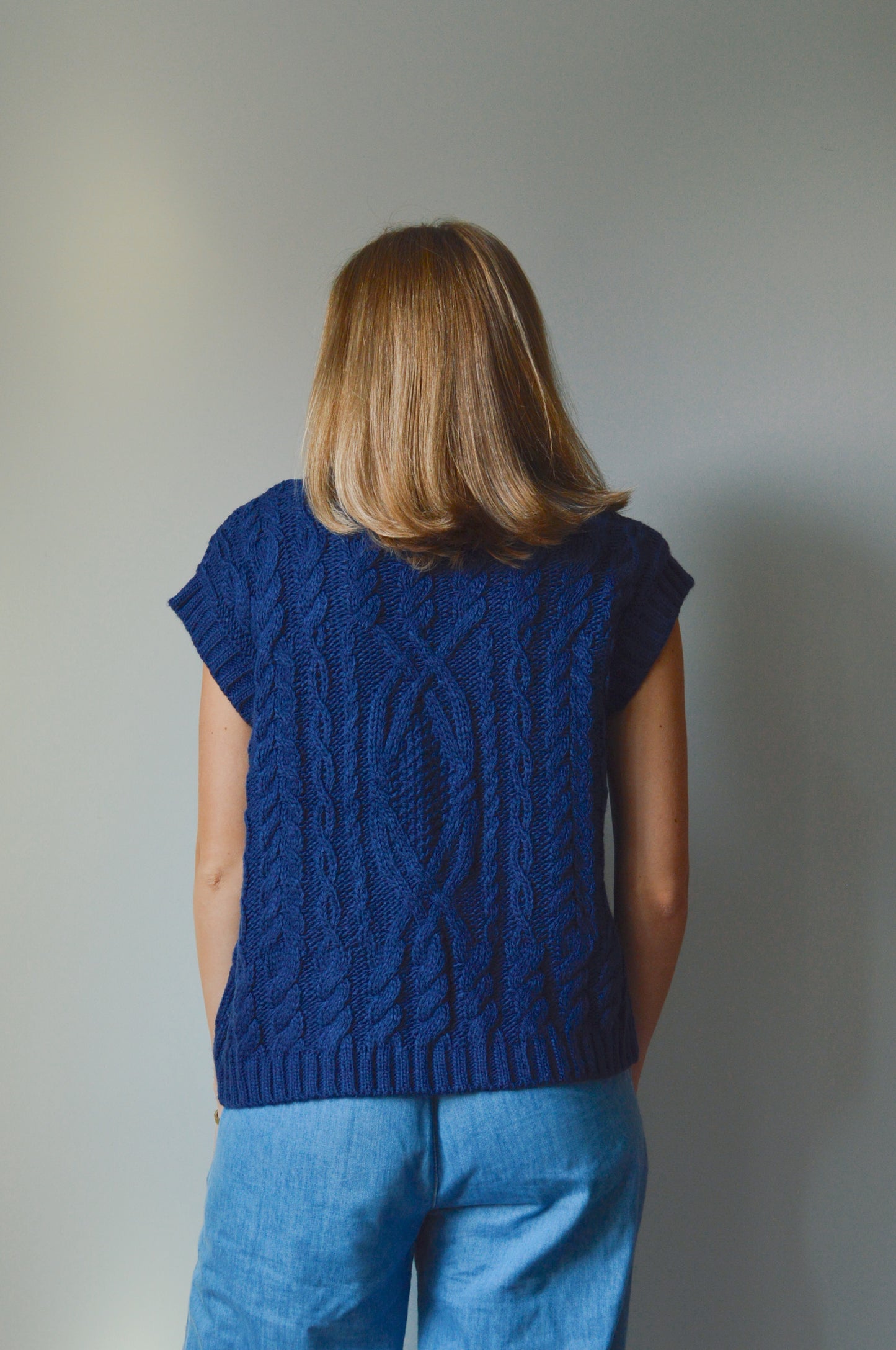SAPPHIRE CABLE KNIT VEST