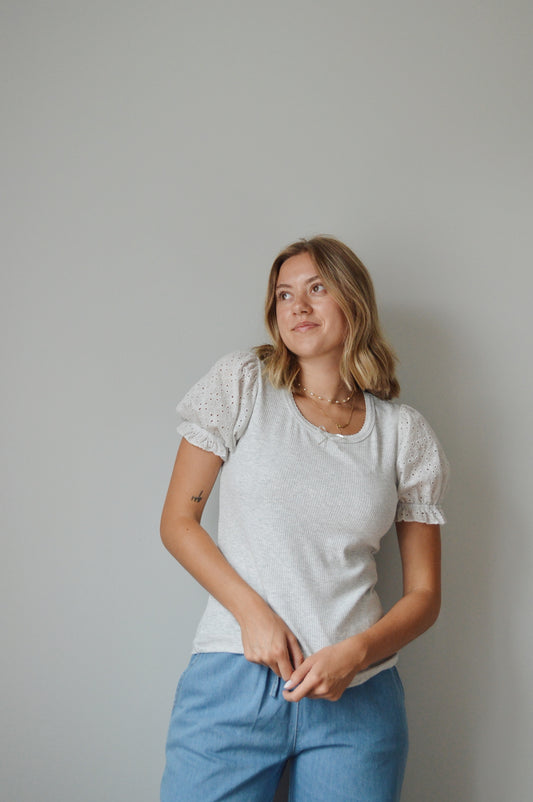 SALTY EYELET TOP