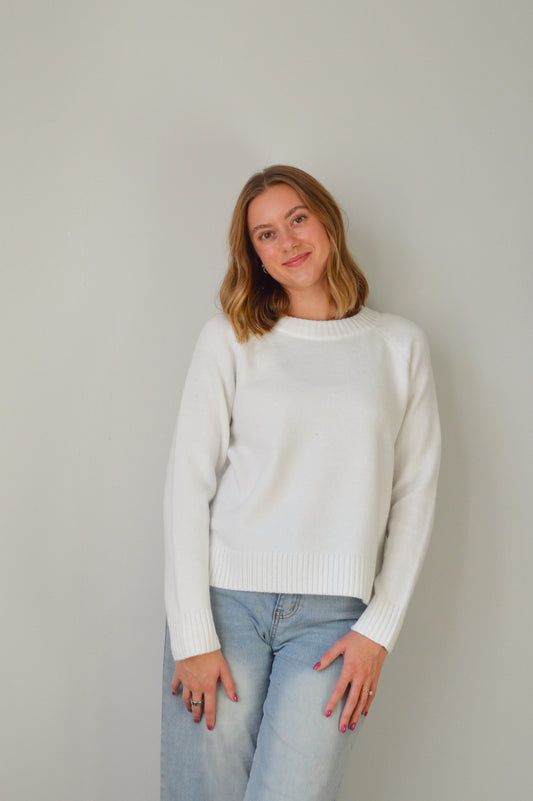 SNOW FLURRIES CLASSIC SWEATER