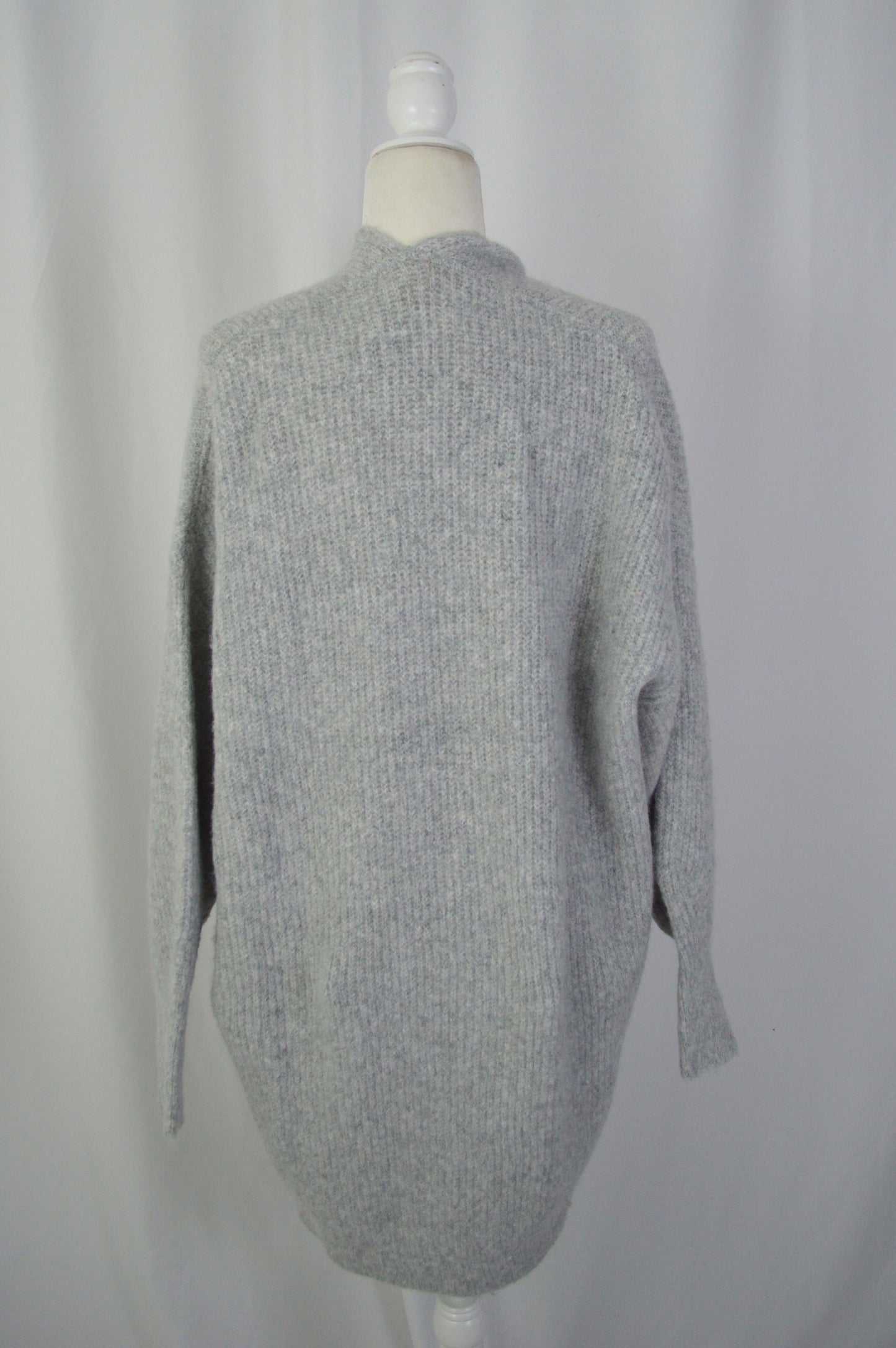 + HEATHER GRAY CARDIGAN