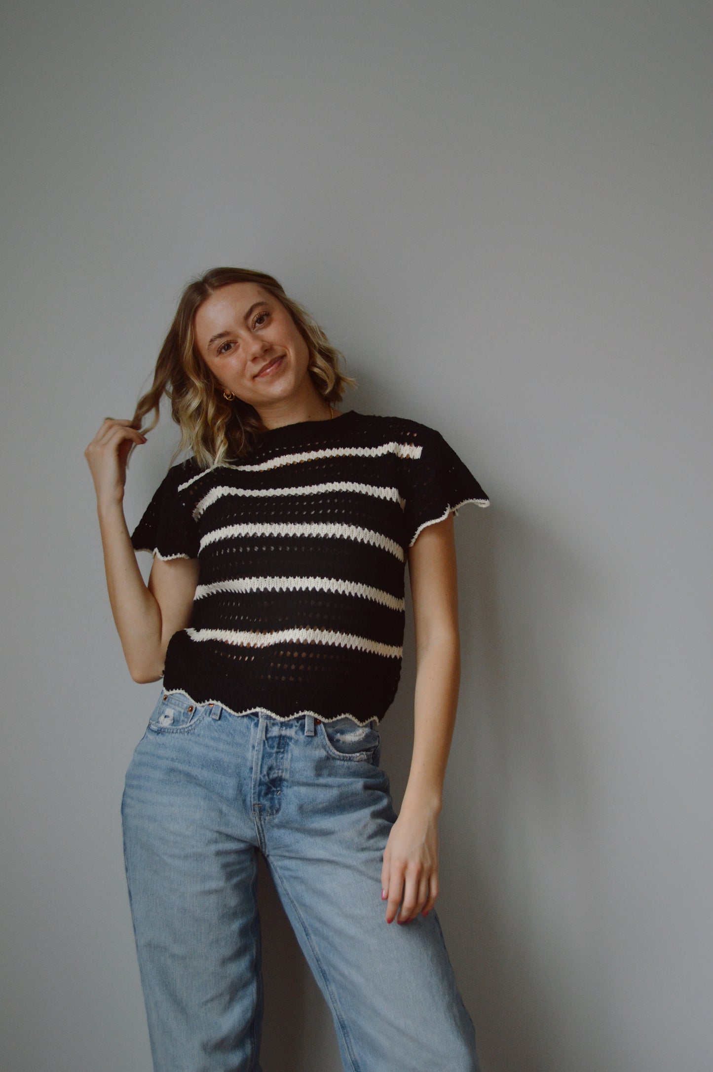 PEPPER KNIT SHORT SLEEVE TOP