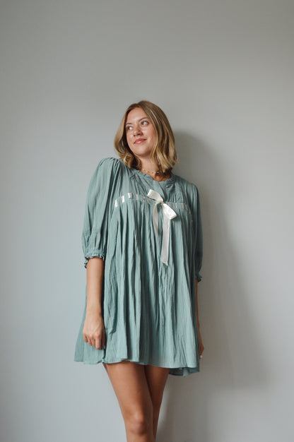 SEA FOG BOW TIE DRESS
