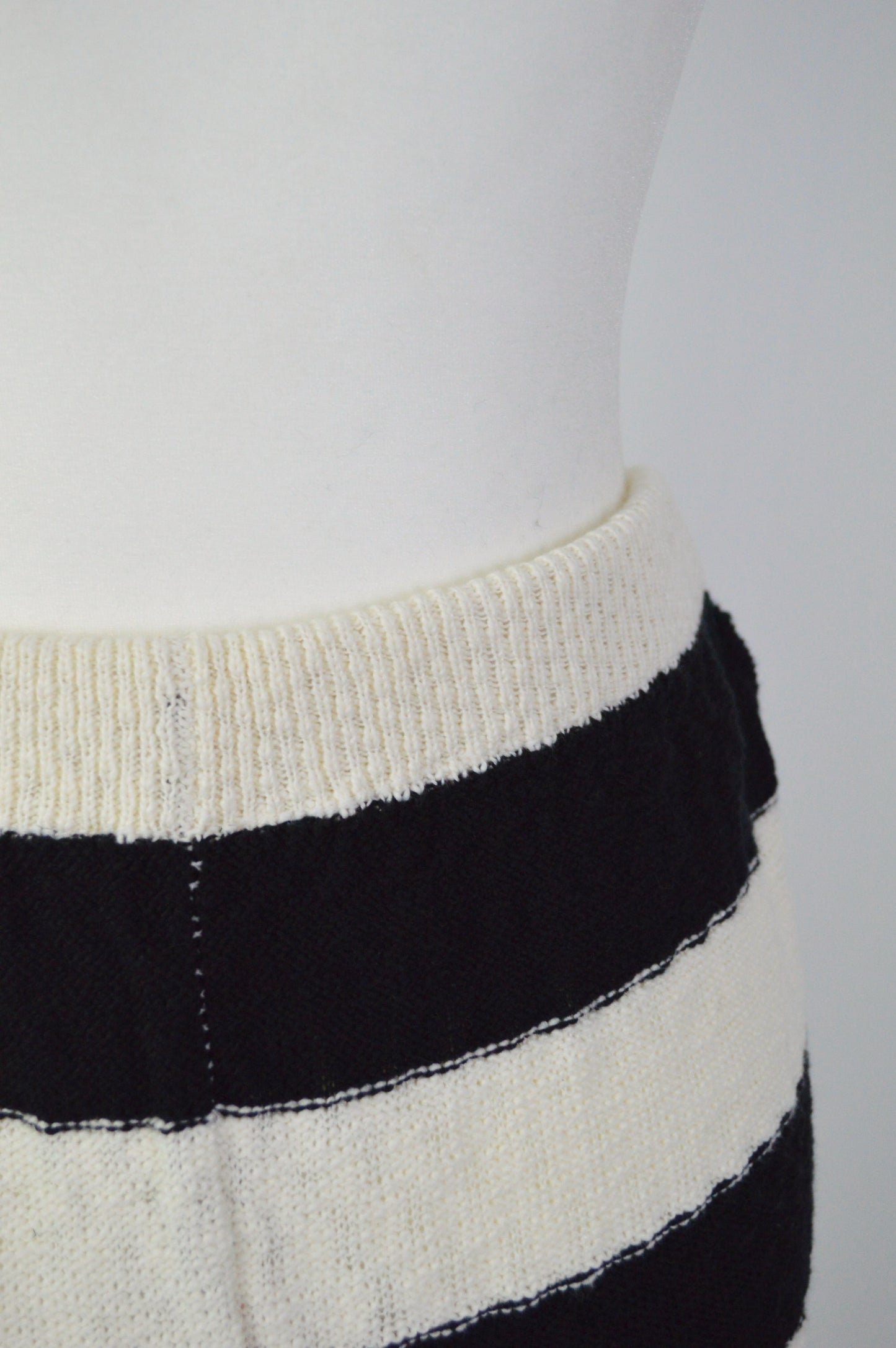 BLACK & CREAM SWEATER SHORTS