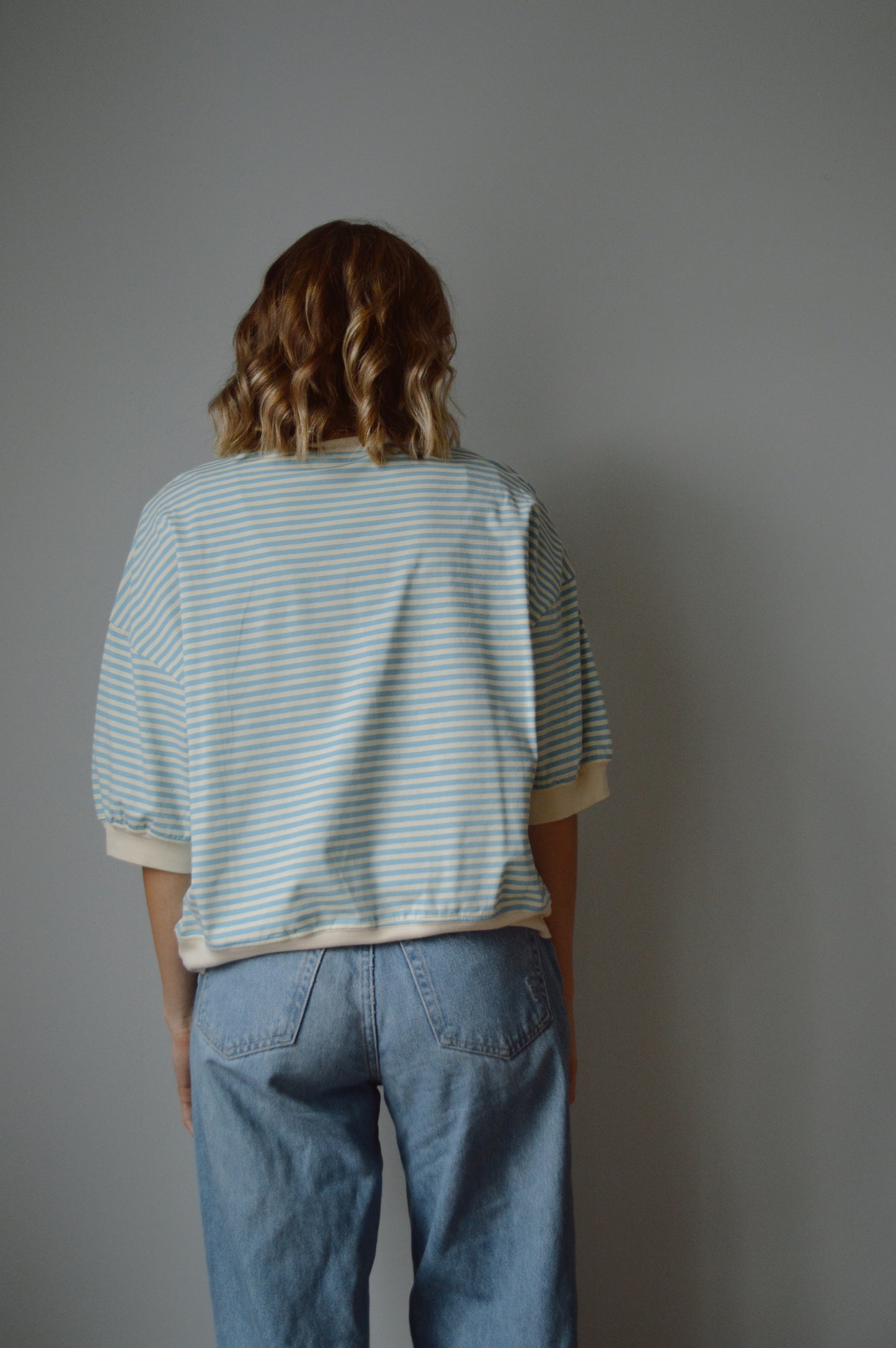 BEACH BUM STRIPED TOP