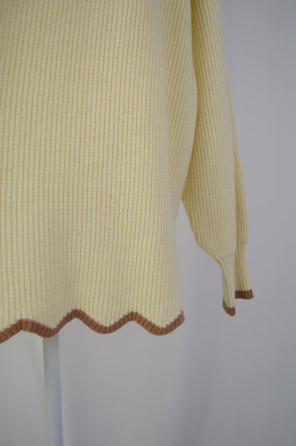 + SCALLOP HEM SWEATER