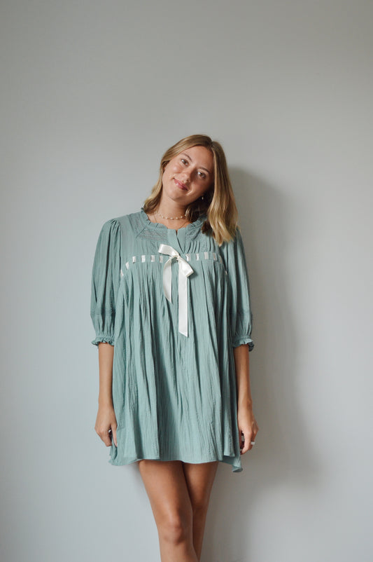 SEA FOG BOW TIE DRESS