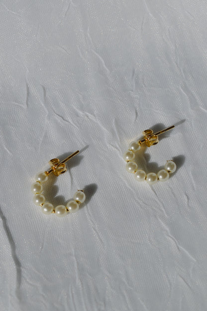 BEADED PEARL HOOPS