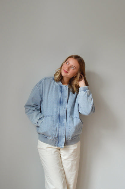 DENIM BOMBER JACKET