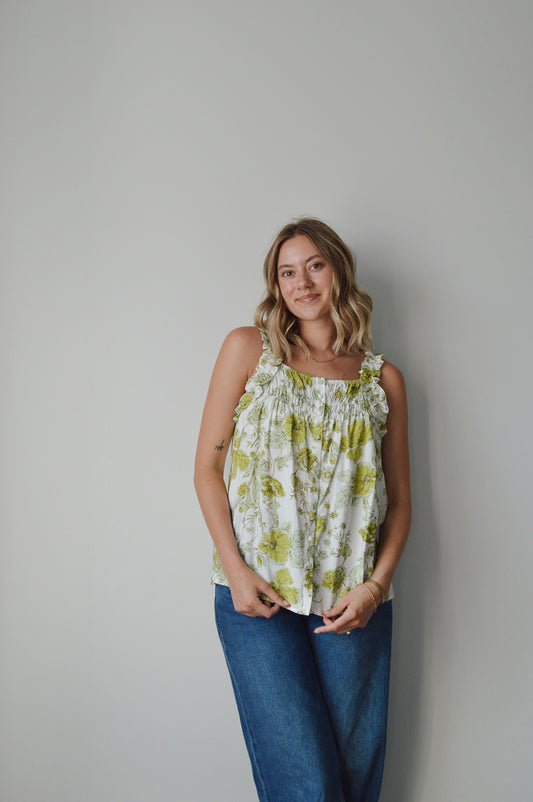 ON THE VINE RUFFLE TOP