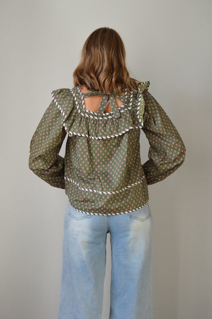 TRADITIONS OLIVE PRINTED BLOUSE