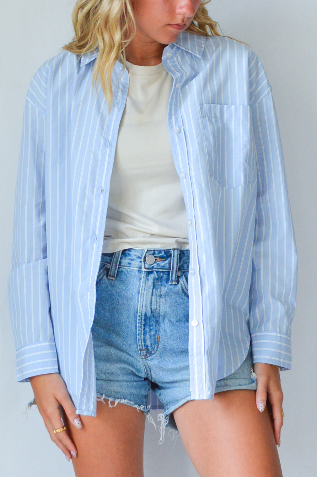 COASTAL BLUE STRIPED BUTTON DOWN