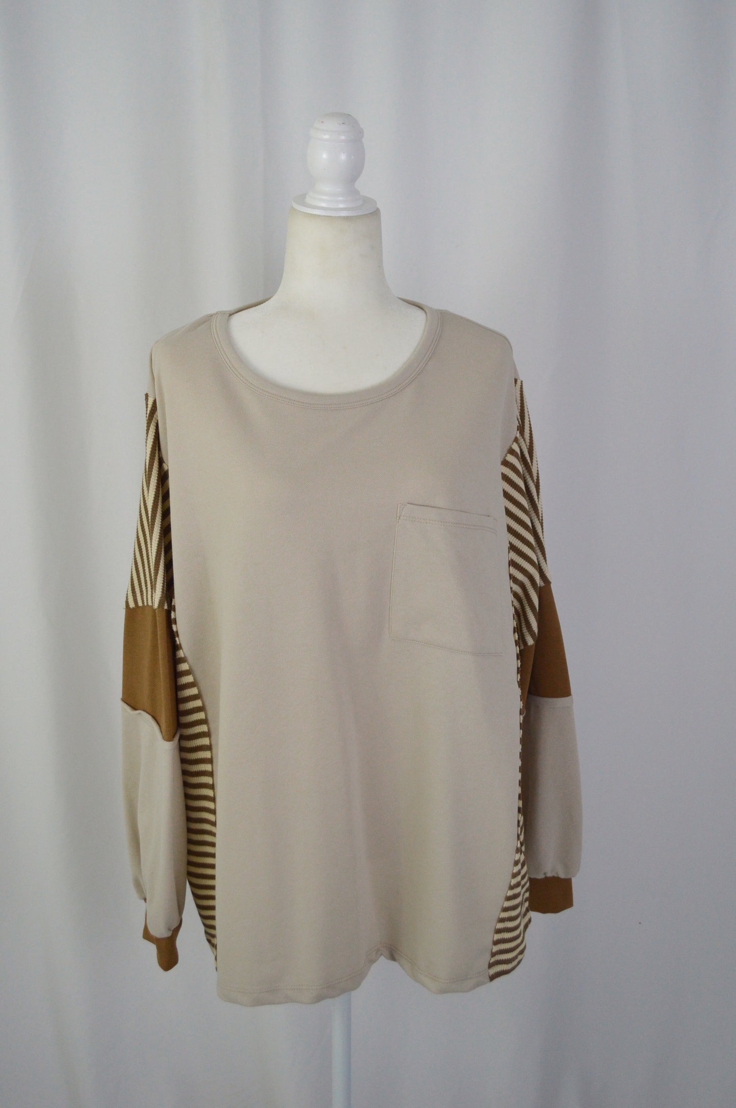 + SOLID & STRIPED TOP