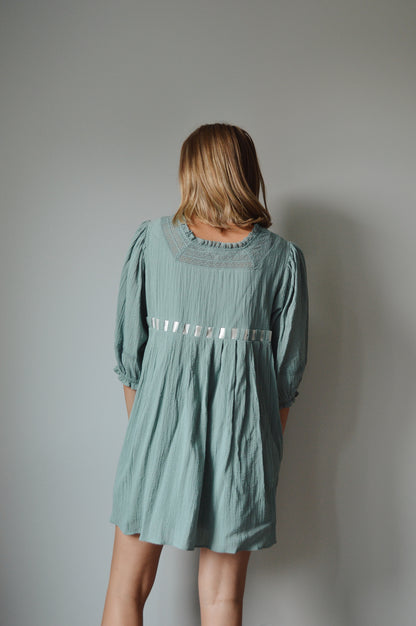 SEA FOG BOW TIE DRESS