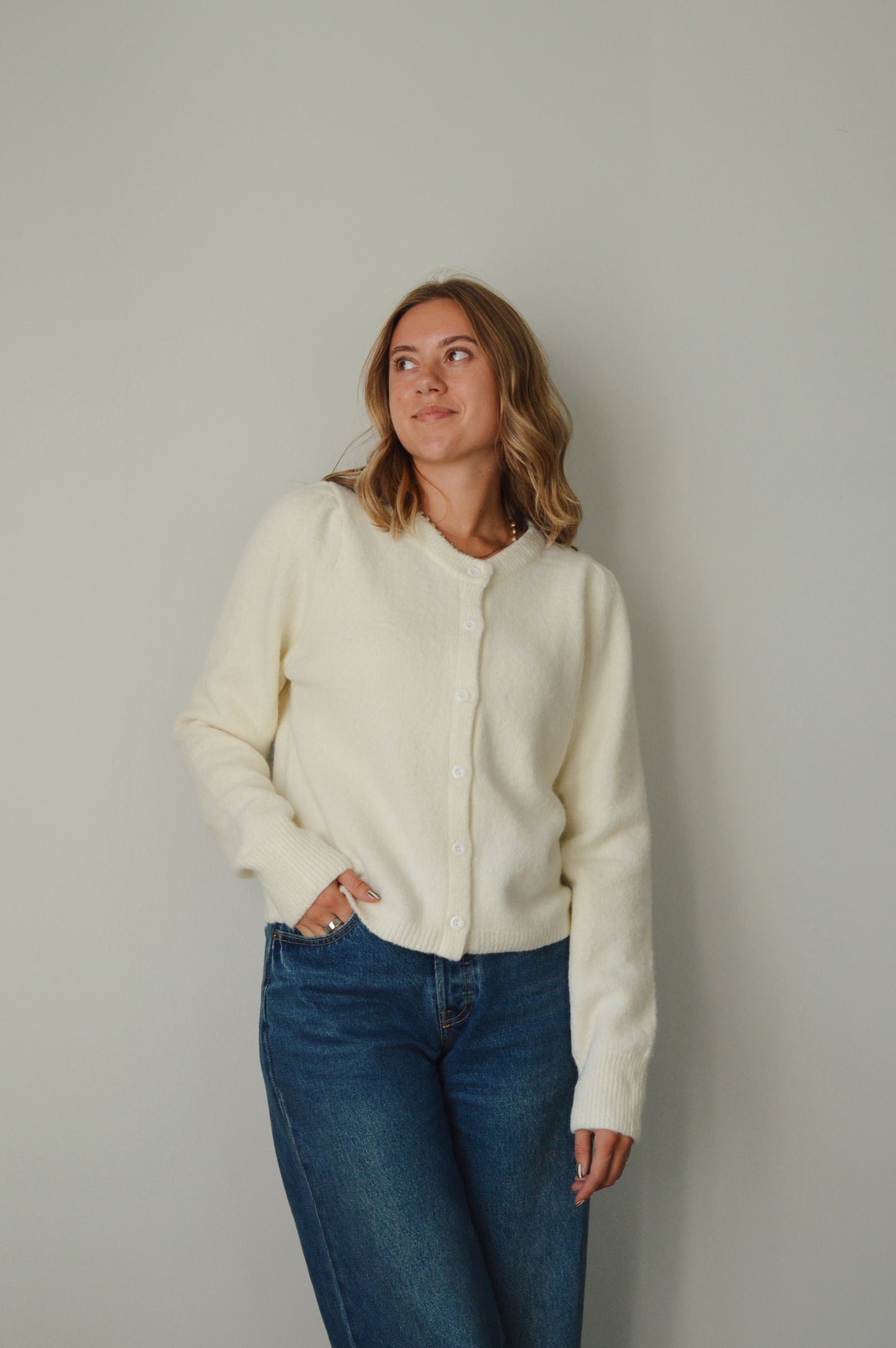 CRISP FALL DAY CARDIGAN