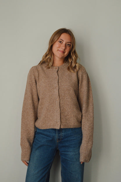 CRISP FALL DAY CARDIGAN