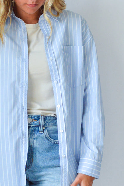 COASTAL BLUE STRIPED BUTTON DOWN