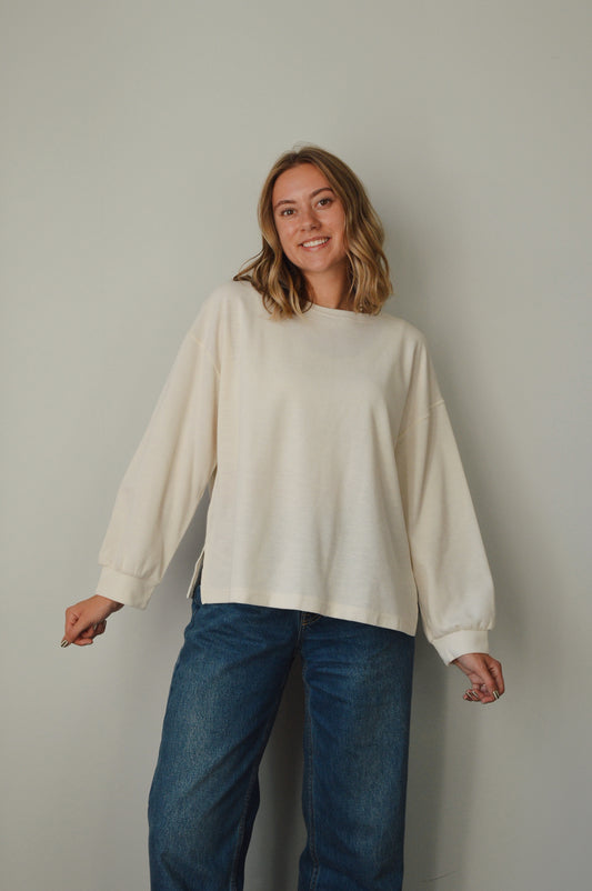 MARSHMALLOW KNIT TOP