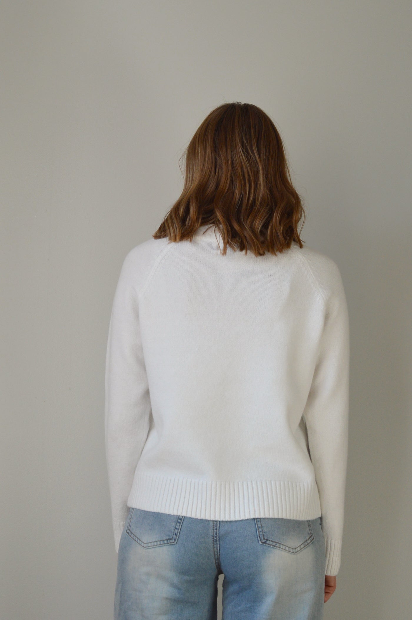 SNOW FLURRIES CLASSIC SWEATER