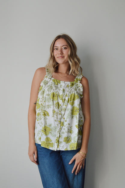 ON THE VINE RUFFLE TOP