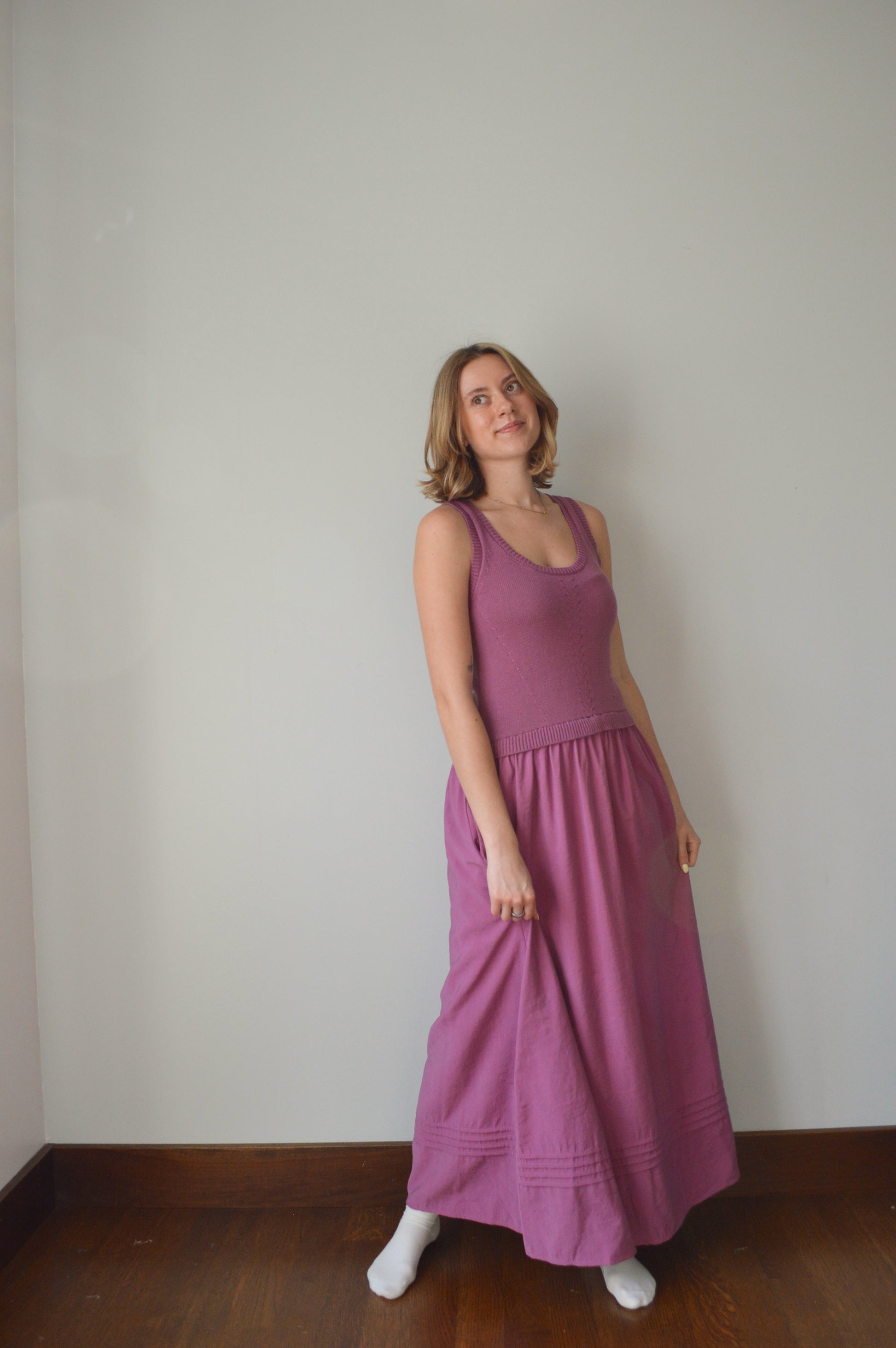 ORCHID SWEATER MAXI DRESS SMALL