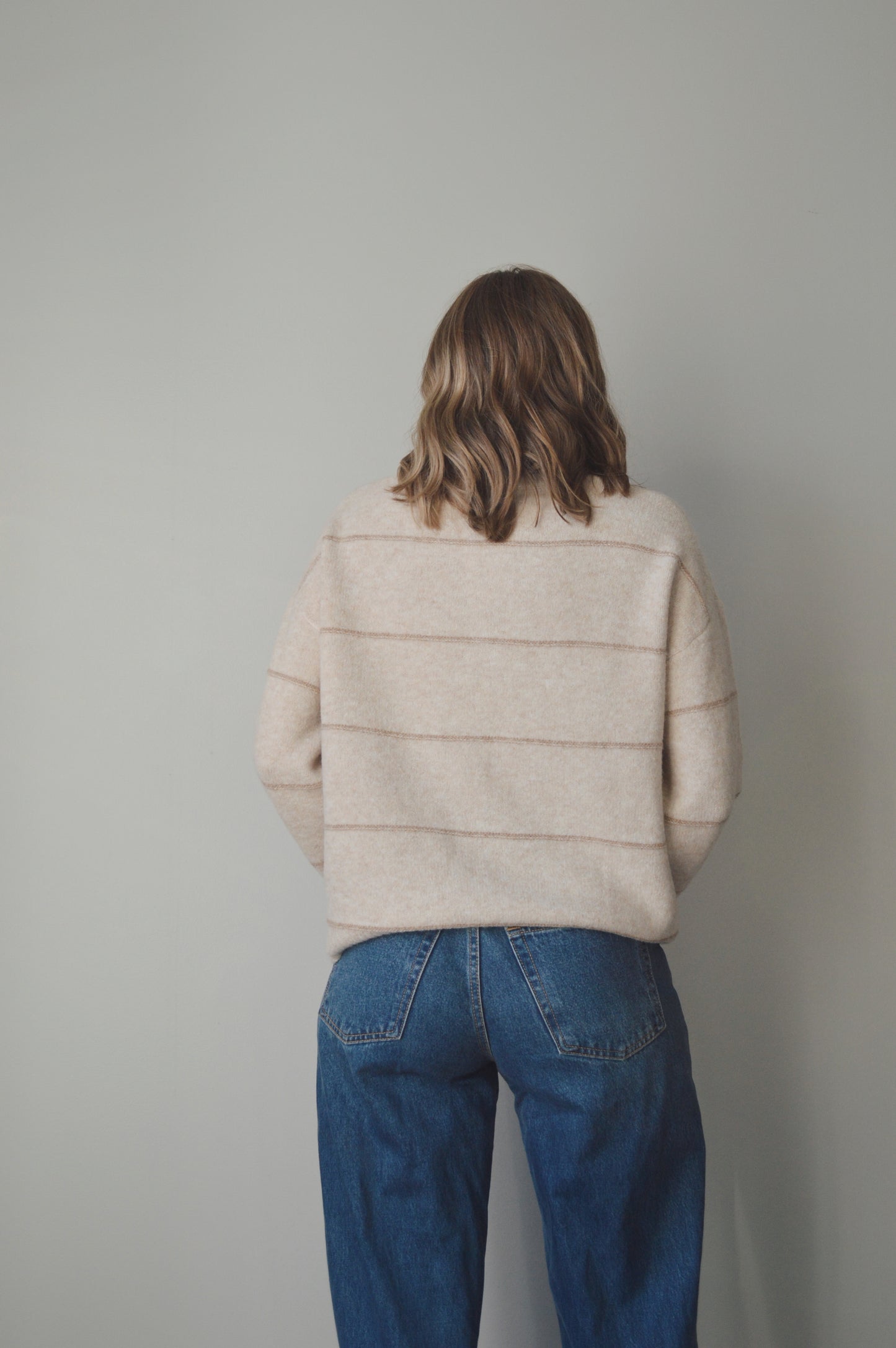 OATMILK LATTE STRIPED CARDIGAN