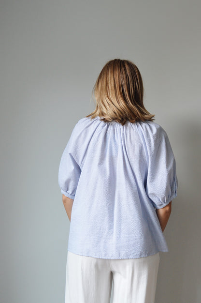 OCEAN BREEZE SEERSUCKER BLOUSE