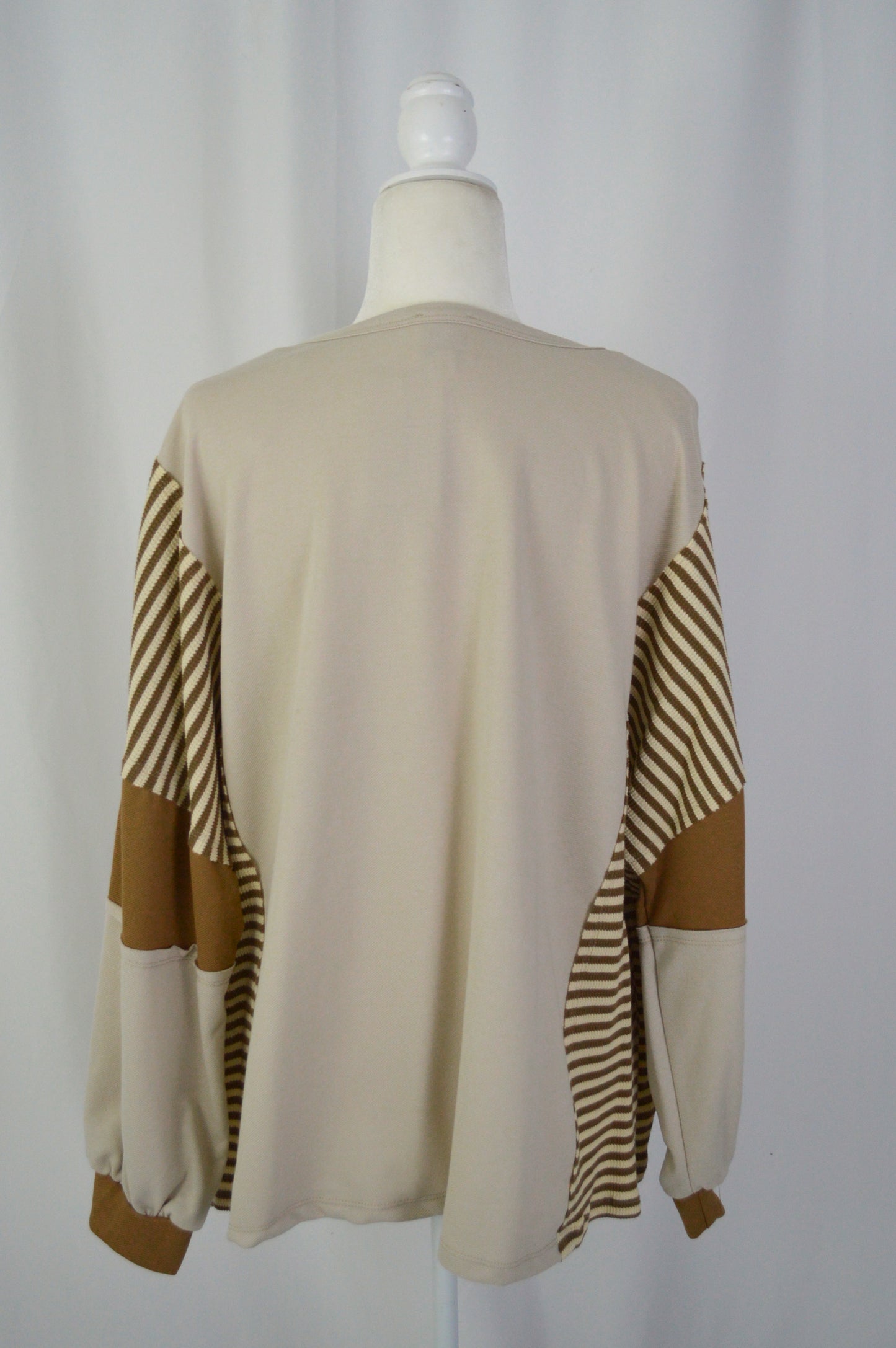 + SOLID & STRIPED TOP