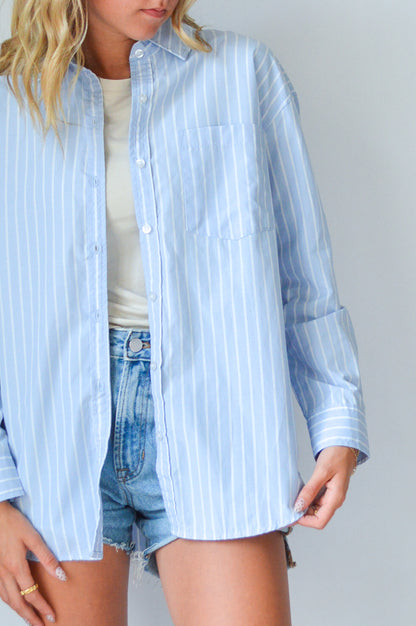 COASTAL BLUE STRIPED BUTTON DOWN