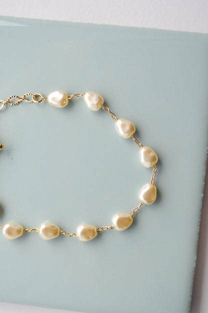 lulu pearl bracelet