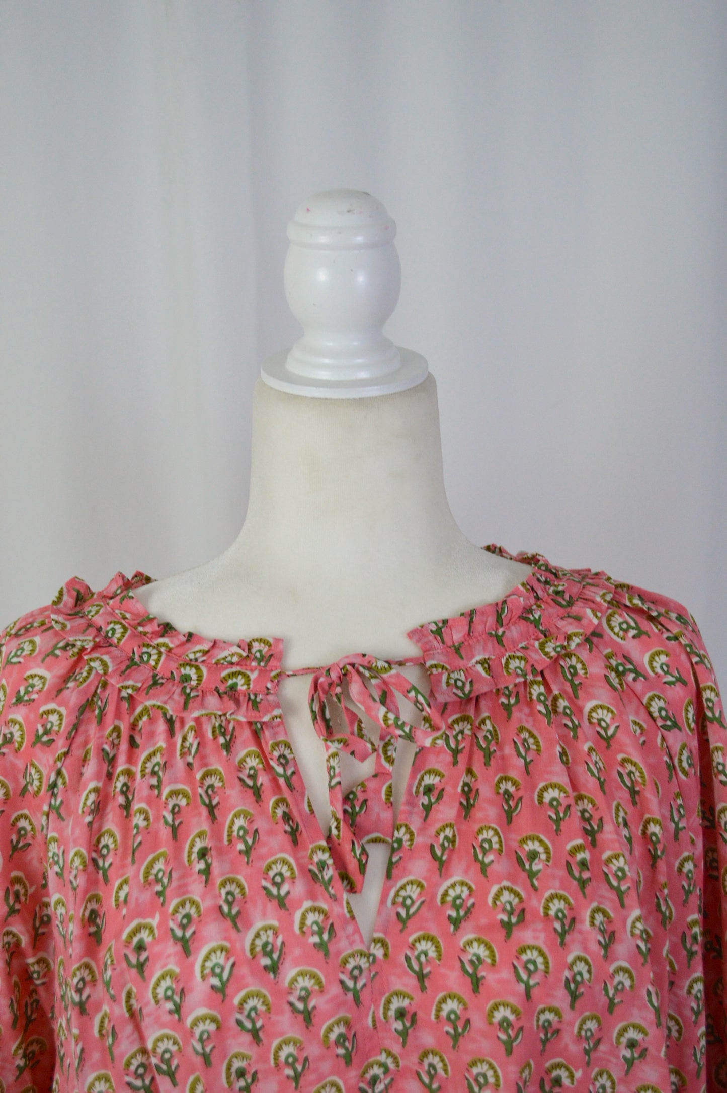 MARTHA'S VINEYARD PRINTED BLOUSE