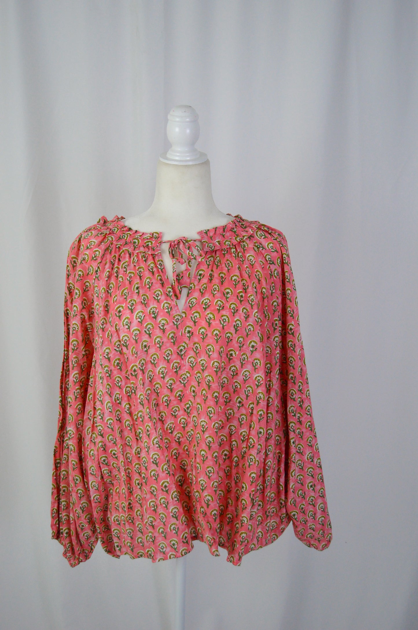 MARTHA'S VINEYARD PRINTED BLOUSE