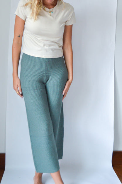 EVERGREEN KNIT SWEATER PANTS